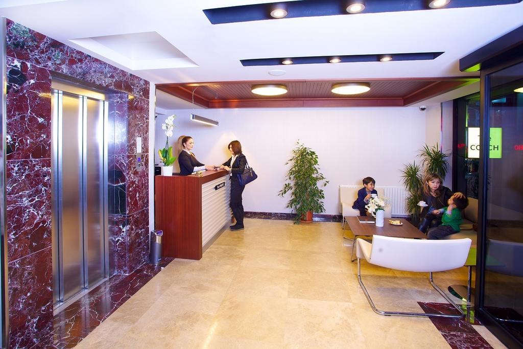 The Coach Hotel Estambul Exterior foto